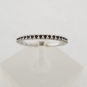 18k White Gold Pave Band